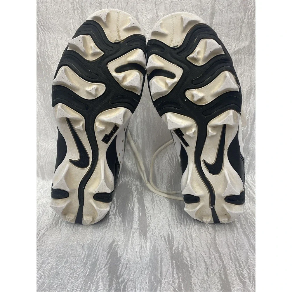 Nike Diamond  Size 4.5Y Baseball‎ Cleats White/Black DJ6525-101